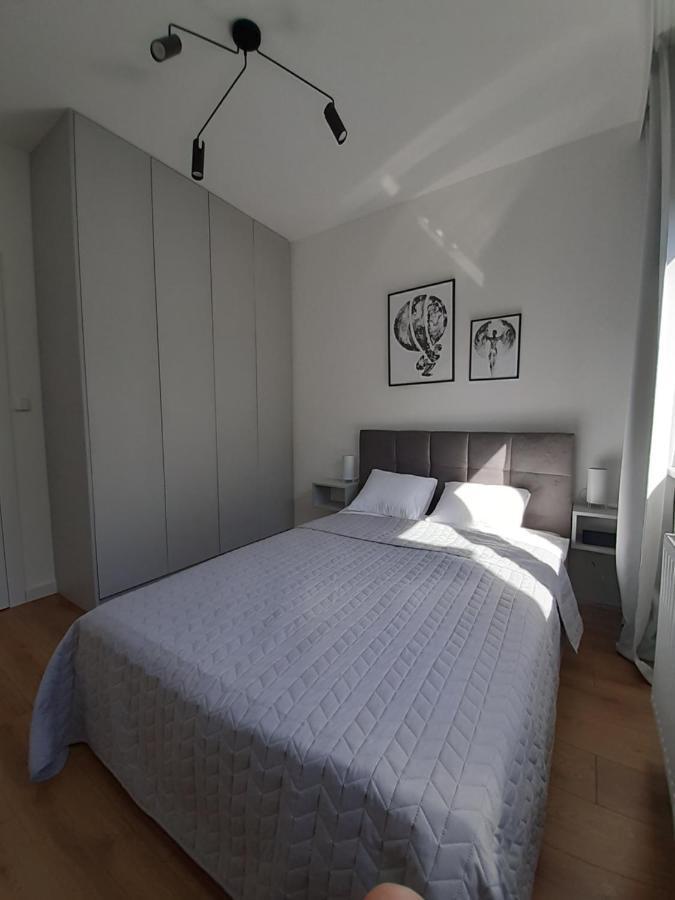4Four Apartment, Villa Moderno, Taras, Parking Podziemny ทอรูน ภายนอก รูปภาพ